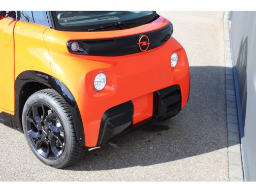 Opel Rocks-e Rocks-E GS | Special orange edition | Nieuw | Black Pack | Panoramadak | Bluetooth | Lichtmetaal | ActivLease financial lease