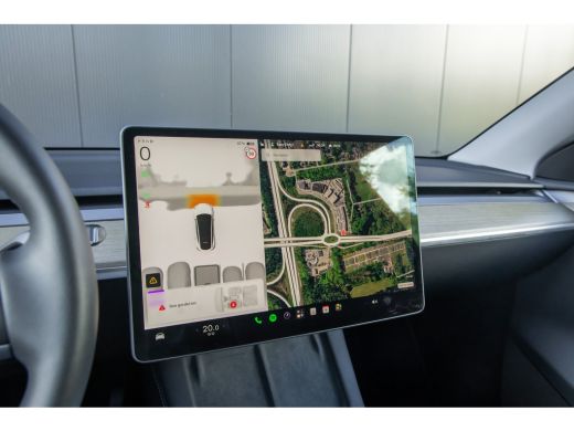 Tesla Model Y RWD 58 kWh | Panoramadak | BTW auto ActivLease financial lease