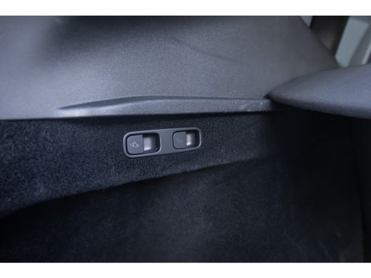 Tesla Model Y RWD 58 kWh | Panoramadak | BTW auto ActivLease financial lease