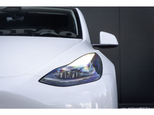 Tesla Model Y RWD 58 kWh | Panoramadak | BTW auto ActivLease financial lease