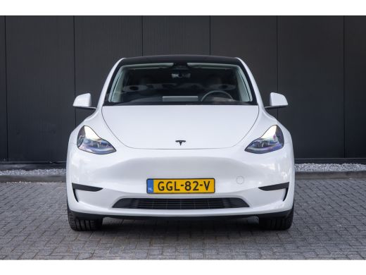 Tesla Model Y RWD 58 kWh | Panoramadak | BTW auto ActivLease financial lease