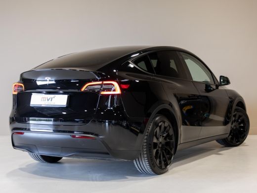Tesla Model Y RWD 58 kWh SOH 91% / 299pk / Trekhaak / ActivLease financial lease