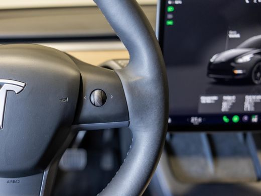 Tesla Model Y RWD 58 kWh SOH 91% / 299pk / Trekhaak / ActivLease financial lease