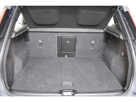 Volvo  XC40 1.5 T4 Plug-in hybrid Inscription *1ste Eigenaar*Navigatie*PDC* ActivLease financial lease