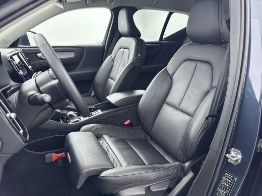 Volvo  XC40 T4 Recharge Inscription | 19" | Leder | Trekhaak | Stoel/Stuurverwarming | Adaptieve Cruise | BLI... ActivLease financial lease