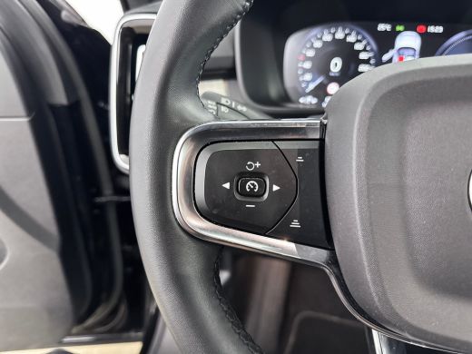 Volvo  XC40 T4 Recharge Plus Bright | 18" Allseason | Getint Glas | Elektr. verst. Stoelen | Harman Kardon | ... ActivLease financial lease