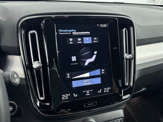 Volvo  XC40 T4 Recharge Plus Bright | 18" Allseason | Getint Glas | Elektr. verst. Stoelen | Harman Kardon | ... ActivLease financial lease