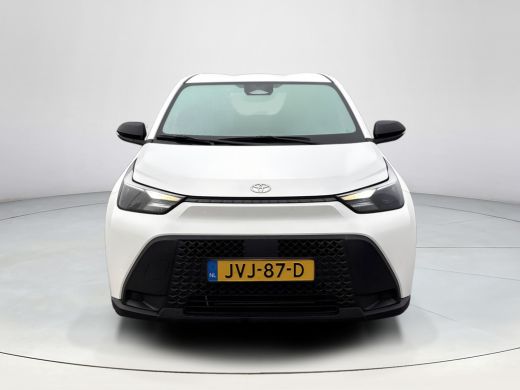 Toyota Aygo X Hybrid 115 play ActivLease financial lease