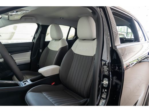 Fiat 600 1.2 Hybrid La Prima | Tot 8 Jaar Garantie | Camera | Elektrische Achterklep | Dolce-Vita Pack | K... ActivLease financial lease