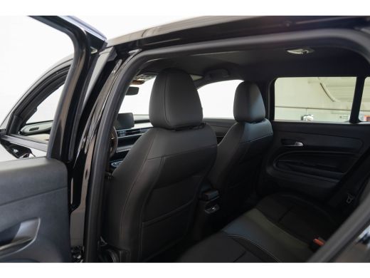 Jeep Avenger 1.2 e-Hybrid Black Edition | Tot 8 Jaar Garantie | Winter Pack | Navigatie | Camera | Elektrische... ActivLease financial lease