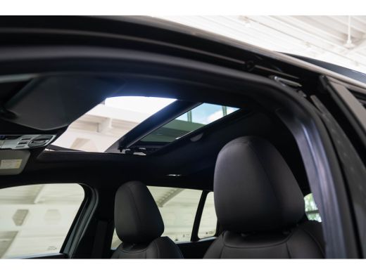 Jeep Avenger Black Edition 54 kWh | Tot 8 Jaar Garantie | Lederen bekleding | Schuif-Kanteldak | Camera | Stoe... ActivLease financial lease