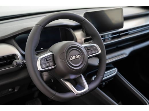 Jeep Avenger Black Edition 54 kWh | Tot 8 Jaar Garantie | Lederen bekleding | Schuif-Kanteldak | Camera | Stoe... ActivLease financial lease