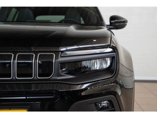 Jeep Avenger Black Edition 54 kWh | Tot 8 Jaar Garantie | Lederen bekleding | Schuif-Kanteldak | Camera | Stoe... ActivLease financial lease