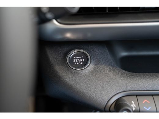 Jeep Avenger Black Edition 54 kWh | Tot 8 Jaar Garantie | Lederen bekleding | Schuif-Kanteldak | Camera | Stoe... ActivLease financial lease