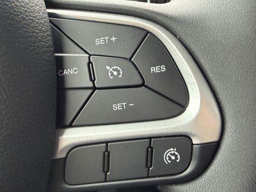 Jeep Renegade 4xe 240 Plug-in Hybrid Electric Trailhawk (Navigatie - LED - Keyless Entry - Parkeersensoren V+A ... ActivLease financial lease