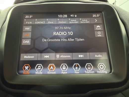 Jeep Renegade 4xe 240 Plug-in Hybrid Electric Trailhawk (Navigatie - LED - Keyless Entry - Parkeersensoren V+A ... ActivLease financial lease