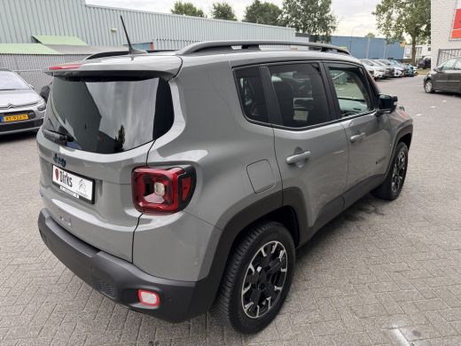 Jeep Renegade 4xe 240 Plug-in Hybrid Electric Trailhawk (Navigatie - LED - Keyless Entry - Parkeersensoren V+A ... ActivLease financial lease