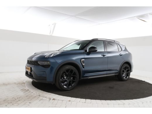 Lynk & Co 01 1.5 zwarte hemel! ActivLease financial lease