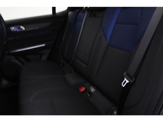 Lynk & Co 01 1.5 zwarte hemel! ActivLease financial lease