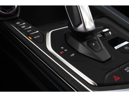 Lynk & Co 01 1.5 zwarte hemel! ActivLease financial lease