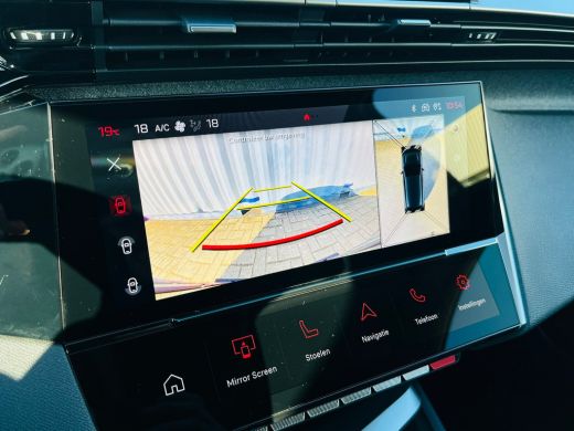 Peugeot 308 1.2 Hybrid 145 e-DCS6 Allure SUPER UITSTRALING! | Carplay | 17 Inch Velg | Adaptive Cruise Contro... ActivLease financial lease
