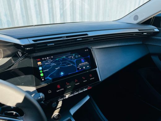 Peugeot 308 1.2 Hybrid 145 e-DCS6 Allure SUPER UITSTRALING! | Carplay | 17 Inch Velg | Adaptive Cruise Contro... ActivLease financial lease