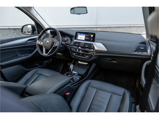 BMW X3 xDrive30e Business Edition Plus Panorama dak / Leder / Carplay / Android Auto / ActivLease financial lease