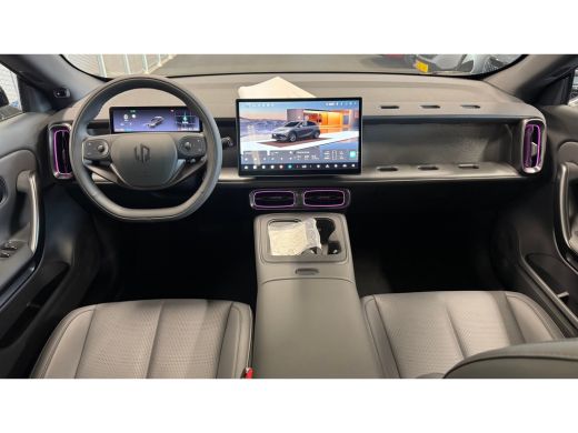 Leapmotor B05 ProMax Design 67.1 kWh | Achteruitrij assistent | Apple Carplay/Android Auto|telefoonintegratie p... ActivLease financial lease
