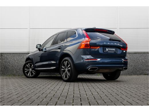 Volvo  XC60 2.0 Recharge T6 AWD Panorama / Stoelverwarming / Camera / ActivLease financial lease