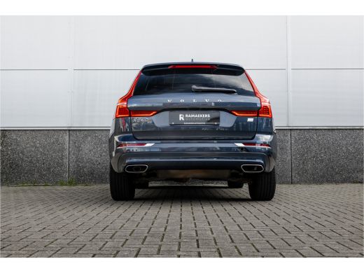 Volvo  XC60 2.0 Recharge T6 AWD Panorama / Stoelverwarming / Camera / ActivLease financial lease