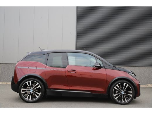 BMW i3 S /184pk*Unique Forever*120Ah 42 kWh/Leder/W-pomp/Carplay/20"/3-fase ActivLease financial lease