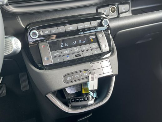 Hyundai Inster Pulse 49 kWh | &euro; 3.450,- voorraad voordeel! ActivLease financial lease