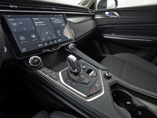 Lynk & Co 01 1.5 Black Pack 262Pk (SOH 93,5%, PANORAMADAK, APPLE CARPLAY, INFINITY AUDIO, SFEERVERLICHTING, ME... ActivLease financial lease