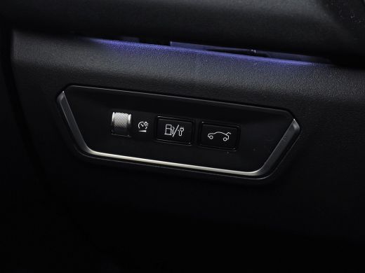 Lynk & Co 01 1.5 Black Pack 262Pk (SOH 93,5%, PANORAMADAK, APPLE CARPLAY, INFINITY AUDIO, SFEERVERLICHTING, ME... ActivLease financial lease