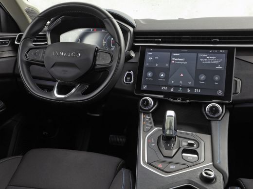 Lynk & Co 01 1.5 Black Pack 262Pk (SOH 93,5%, PANORAMADAK, APPLE CARPLAY, INFINITY AUDIO, SFEERVERLICHTING, ME... ActivLease financial lease