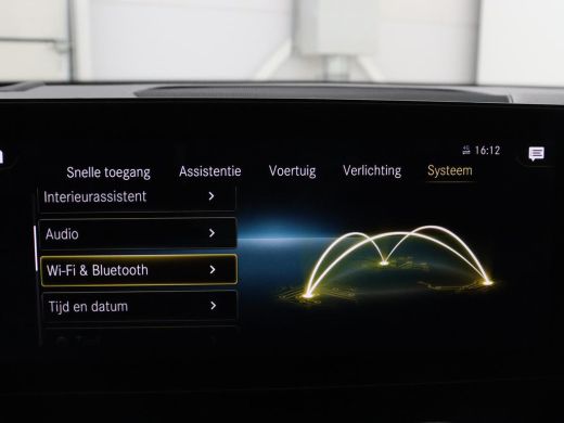 Mercedes-Benz EQB | SOH 94,7% | Panoramadak | Half leder | Memory | Stoelverwarming | Cruise control | Head-up | 36... ActivLease financial lease