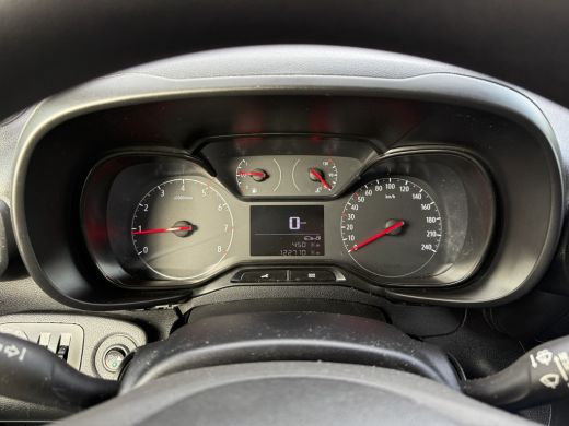 Opel Combo 1.5D 102 PK / L1H1 / 1e EIG. / TREKHAAK / BOTT INRICHTING / CAMERA / CARPLAY / AIRCO ActivLease financial lease