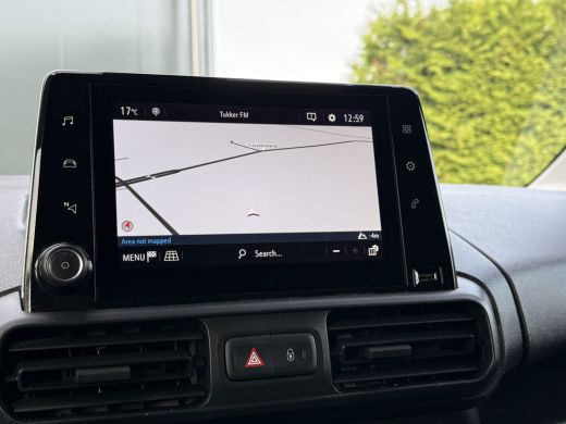 Opel Combo 1.5D 102 PK / L1H1 / 1e EIG. / TREKHAAK / BOTT INRICHTING / CAMERA / CARPLAY / AIRCO ActivLease financial lease