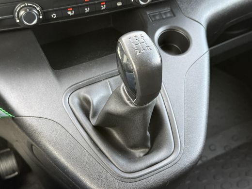Opel Combo 1.5D 102 PK / L1H1 / 1e EIG. / TREKHAAK / BOTT INRICHTING / CAMERA / CARPLAY / AIRCO ActivLease financial lease