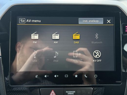 Suzuki Vitara 1.4 Boosterjet Select Smart Hybrid **/NAVIGATIE/ STOELVERWARMING/ DODEHOEK DETECTIE/ KEYLESS/ ADA... ActivLease financial lease