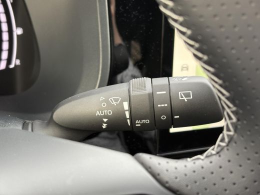 Toyota Aygo X Hybrid 115 GR Sport **/HYBRIDE/ KEYLESS/ STOELVERWARMING/ ADAPTIEF CRUISE CONTROL/ GARANTIE** ActivLease financial lease