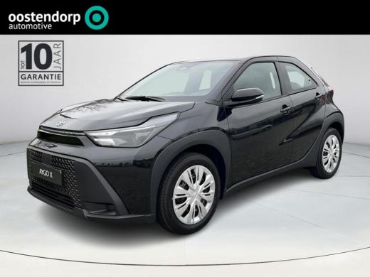 Toyota Aygo X Hybrid 115 play **/HYBRIDE/ AUTOMAAT/ SNEL LEVERBAAR** ActivLease financial lease