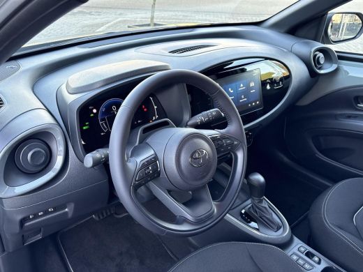 Toyota Aygo X Hybrid 115 pulse **/EASY PACK/ HYBRIDE/ SNEL LEVERBAAR** ActivLease financial lease
