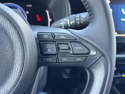 Toyota Aygo X Hybrid 115 pulse **/EASY PACK/ HYBRIDE/ SNEL LEVERBAAR** ActivLease financial lease