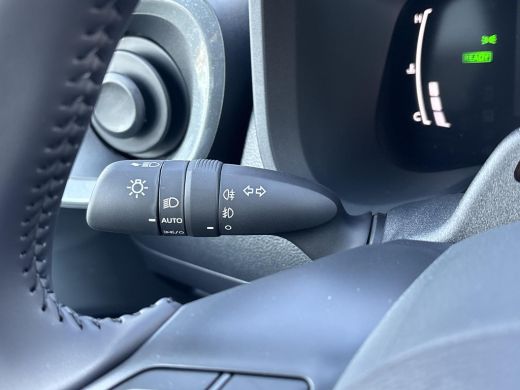 Toyota Aygo X Hybrid 115 pulse **/EASY PACK/ HYBRIDE/ SNEL LEVERBAAR** ActivLease financial lease