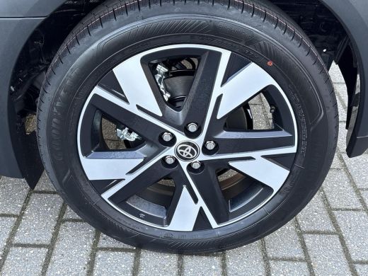 Toyota Aygo X Hybrid 115 pulse **/EASY PACK/ HYBRIDE/ SNEL LEVERBAAR** ActivLease financial lease