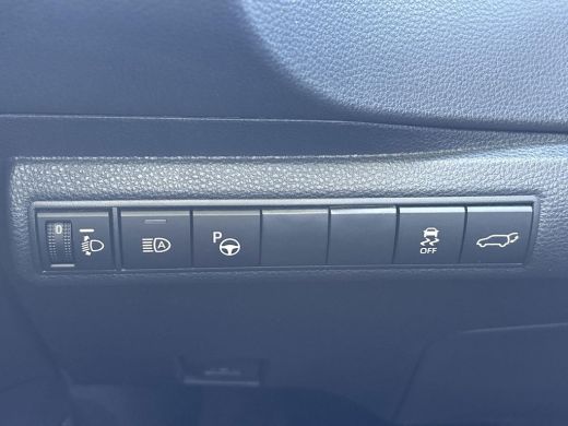 Toyota Corolla Touring Sports Hybrid 140 Executive **ELEKTRISCHE ACHTERKLEP/ DODEHOEK DETECTIE/ STOELVERWARMING** ActivLease financial lease