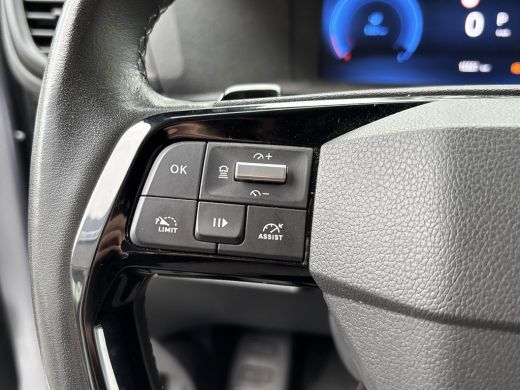 Toyota ProAce 2.0 D-4D L2 Professional Toyota PROACE Long Worker 2.0 D-4D Professional ActivLease financial lease