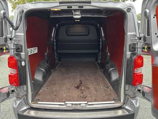 Toyota ProAce 2.0 D-4D L2 Professional Toyota PROACE Long Worker 2.0 D-4D Professional ActivLease financial lease