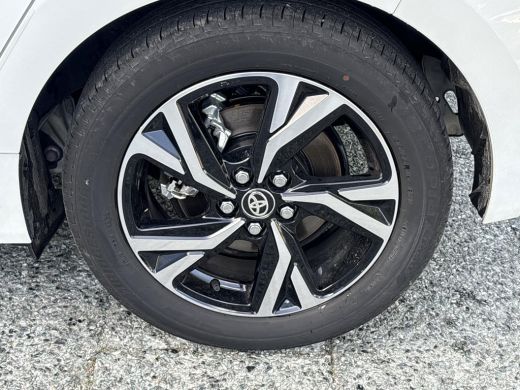 Toyota Yaris 1.5 Hybrid 115 Dynamic **DODEHOEK DETECTIE/ STOEL EN STUURVERWARMING/ KEYLESS** ActivLease financial lease